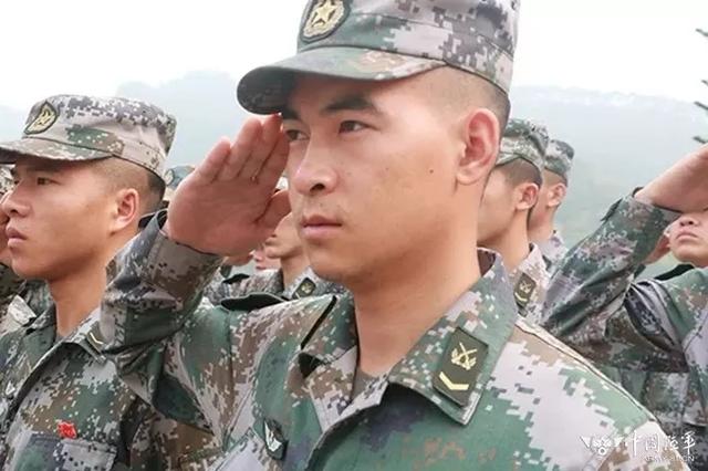 中國女兵照片，展現(xiàn)力量與榮耀，中國女兵風(fēng)采，力量與榮耀的展現(xiàn)
