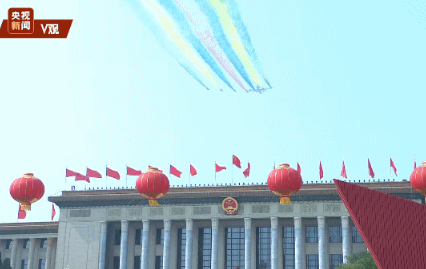 慶祝中華人民共和國成立七十周年，回顧與前瞻——國慶大閱兵回顧，國慶七十周年大閱兵回顧與展望——慶祝中華人民共和國成立七十周年慶典慶典盛況及前瞻