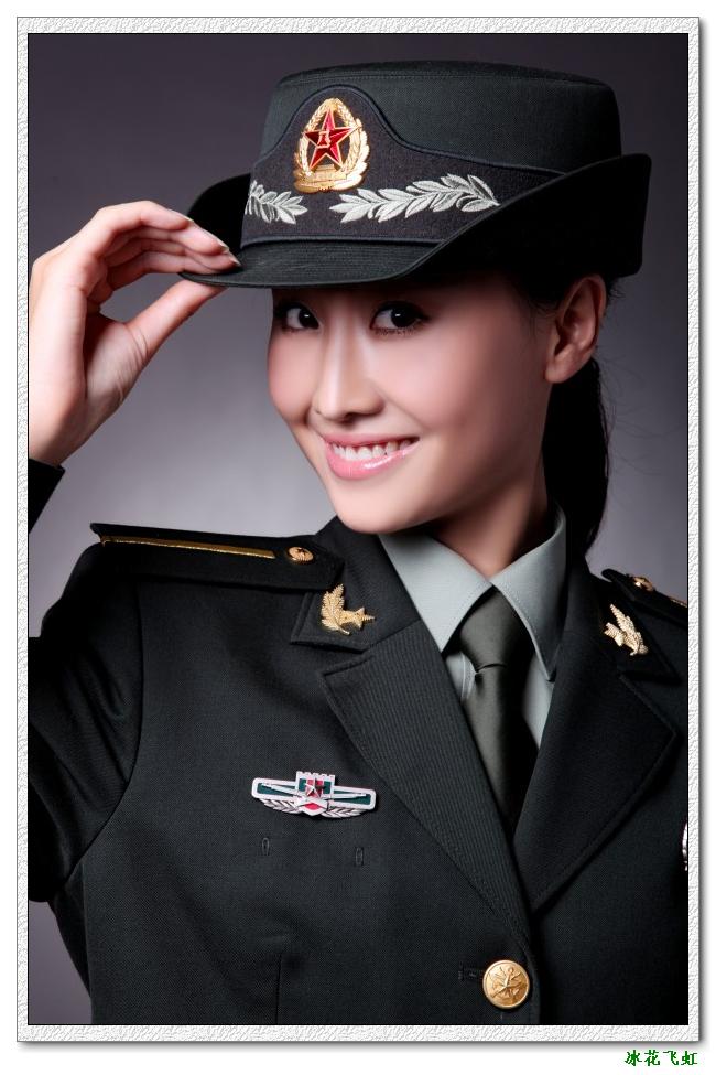 俄羅斯閱兵女兵方隊(duì)，榮耀與力量的展現(xiàn)，俄羅斯閱兵女兵方隊(duì)，榮耀與力量的璀璨瞬間