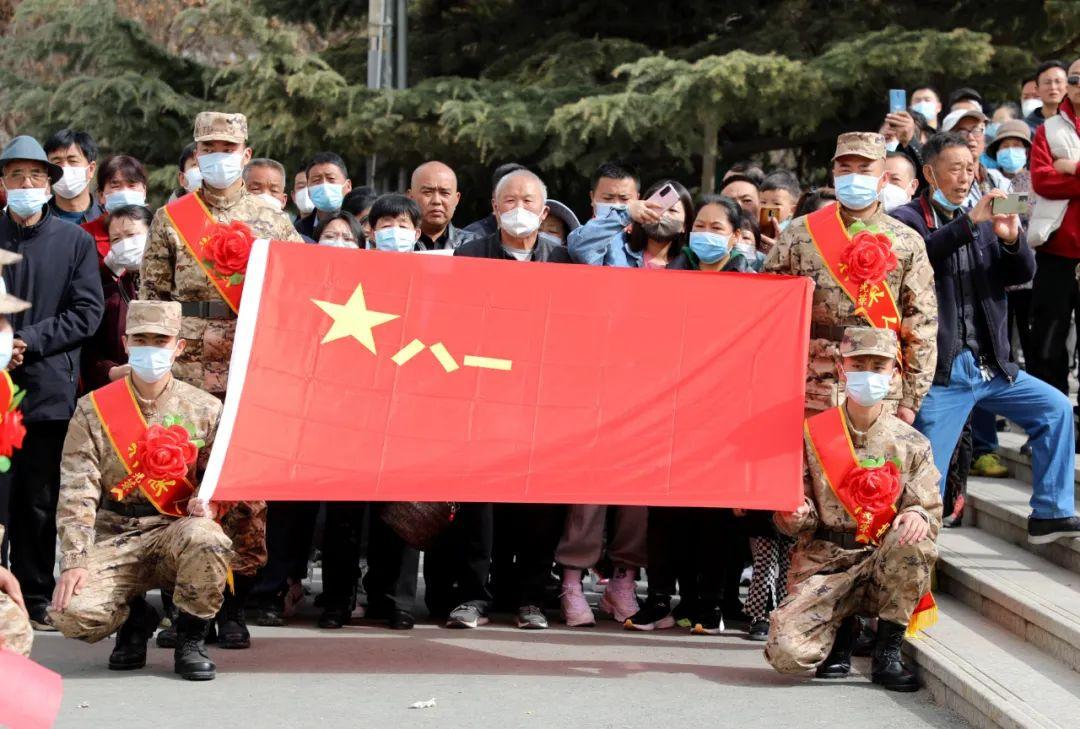 關(guān)于2023下半年當(dāng)兵幾月份走的探討，2023下半年征兵時間表，幾月份新兵入伍？
