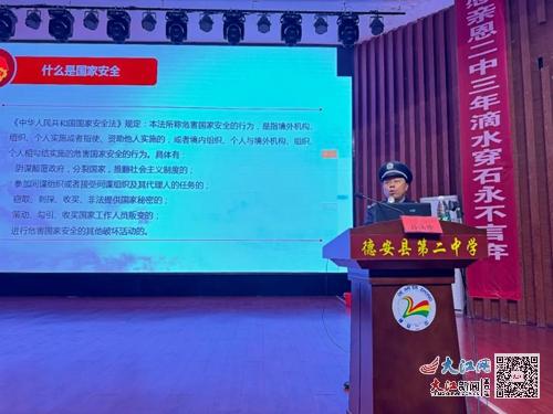 王中王平特一肖二中一，解析背后的故事與奧秘，王中王平特一肖二中一，背后的故事與奧秘揭秘
