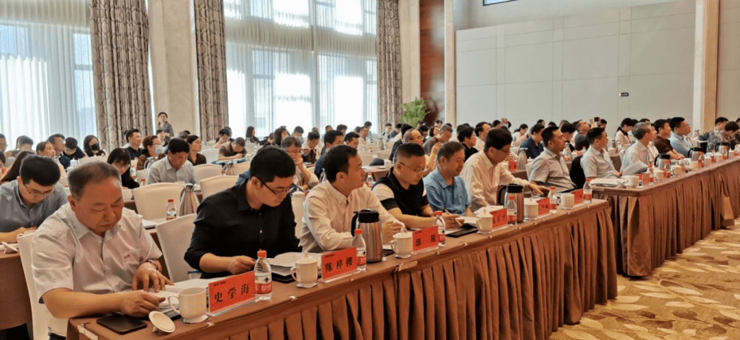 平安縣科學(xué)技術(shù)和工業(yè)信息化局最新新聞，科技創(chuàng)新與產(chǎn)業(yè)數(shù)字化轉(zhuǎn)型的蓬勃發(fā)展，平安縣科學(xué)技術(shù)與工業(yè)信息化局，科技創(chuàng)新引領(lǐng)產(chǎn)業(yè)數(shù)字化轉(zhuǎn)型蓬勃發(fā)展