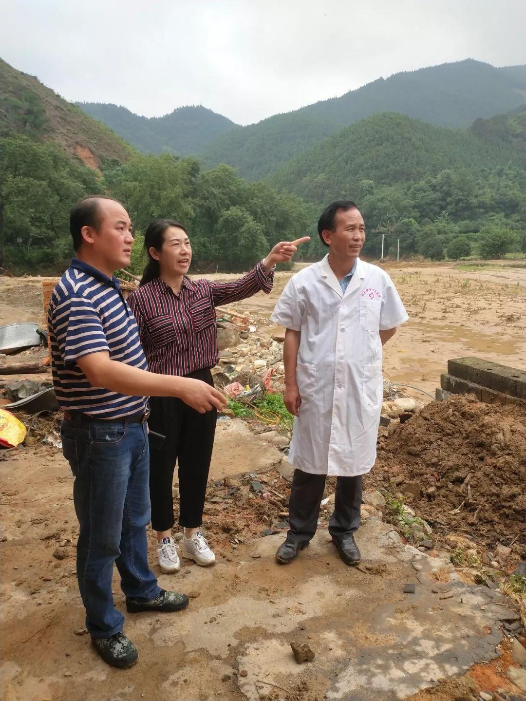 共筑輝煌