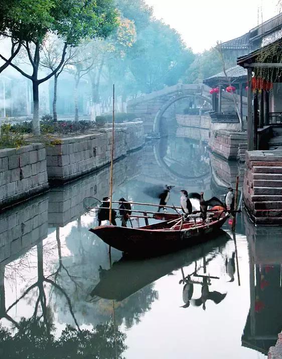 江南古鎮(zhèn)哪個最值得去，深度解析幾大熱門古鎮(zhèn)的魅力與特色，江南古鎮(zhèn)探秘，解析幾大熱門古鎮(zhèn)的魅力與特色，哪個值得一游？