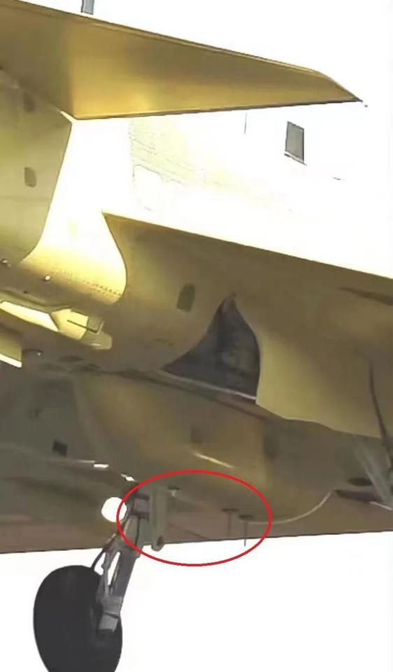 殲-10D雙發(fā)已定型，深度解析新一代戰(zhàn)斗機的優(yōu)勢與挑戰(zhàn)，殲-10D雙發(fā)定型，新一代戰(zhàn)斗機的優(yōu)勢與挑戰(zhàn)解析