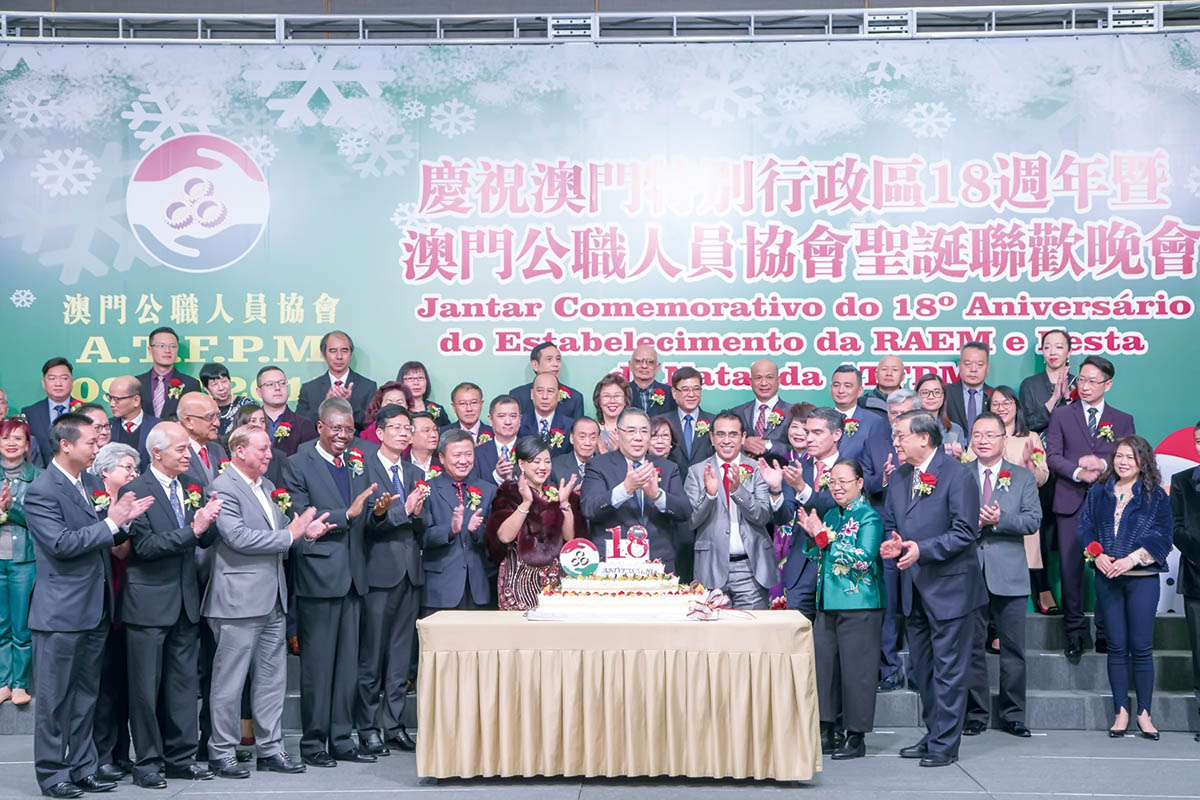 澳門掛牌正版掛牌，探索其背后的意義與價(jià)值，澳門正版掛牌背后的意義與價(jià)值探索