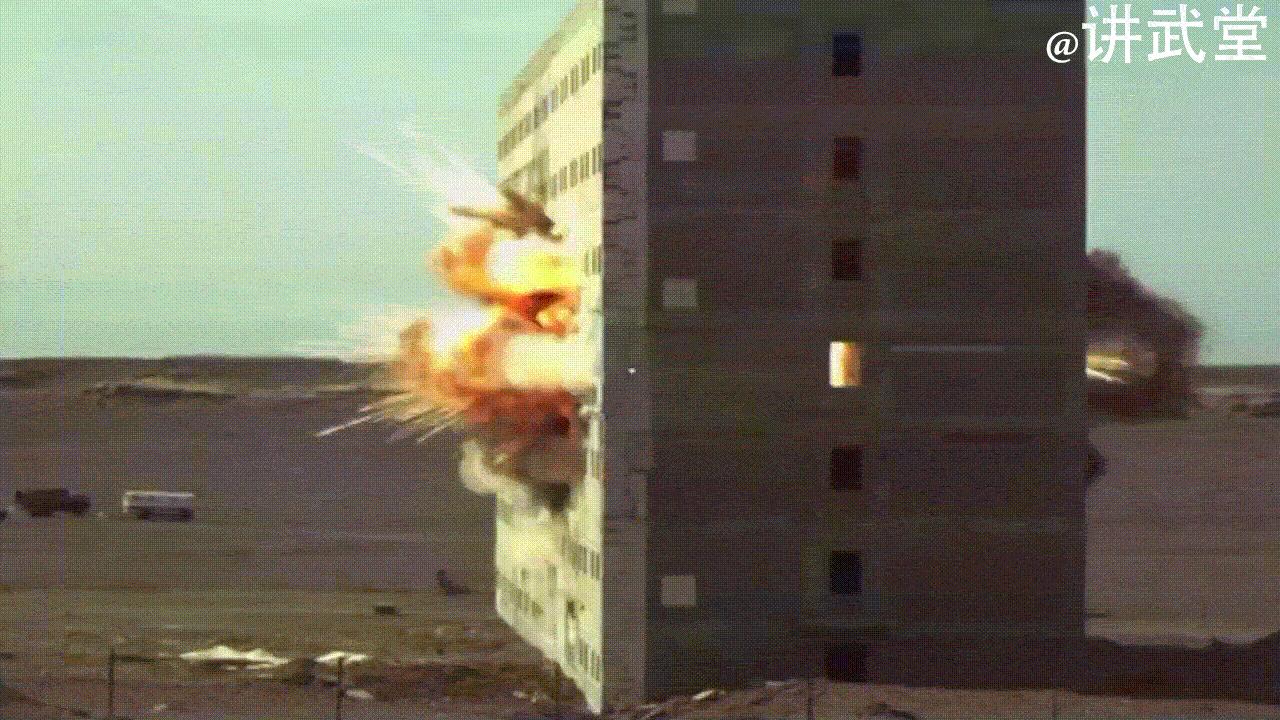 殲-18垂直起降成功，中國航空技術(shù)的重大突破，殲-18垂直起降成功，中國航空技術(shù)的重大飛躍